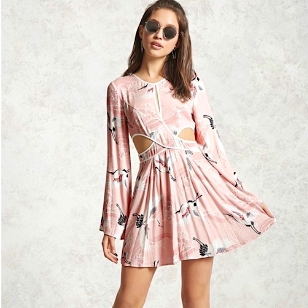 🛍Bundle sale🛍Forever 21 Crane cut out skater dress NWT